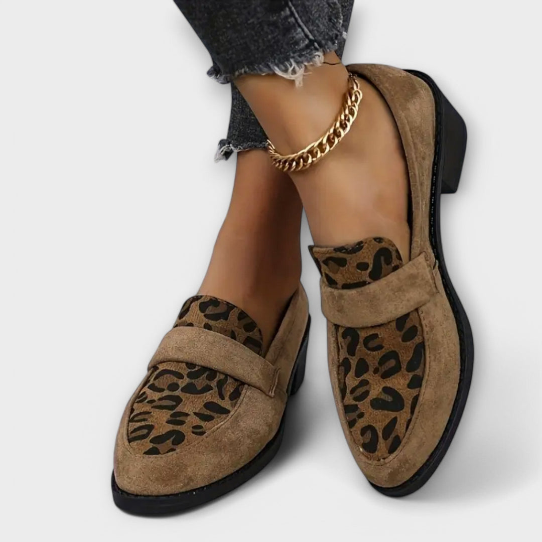 Joanna - Eleganckie buty damskie z nadrukiem w panterkę
